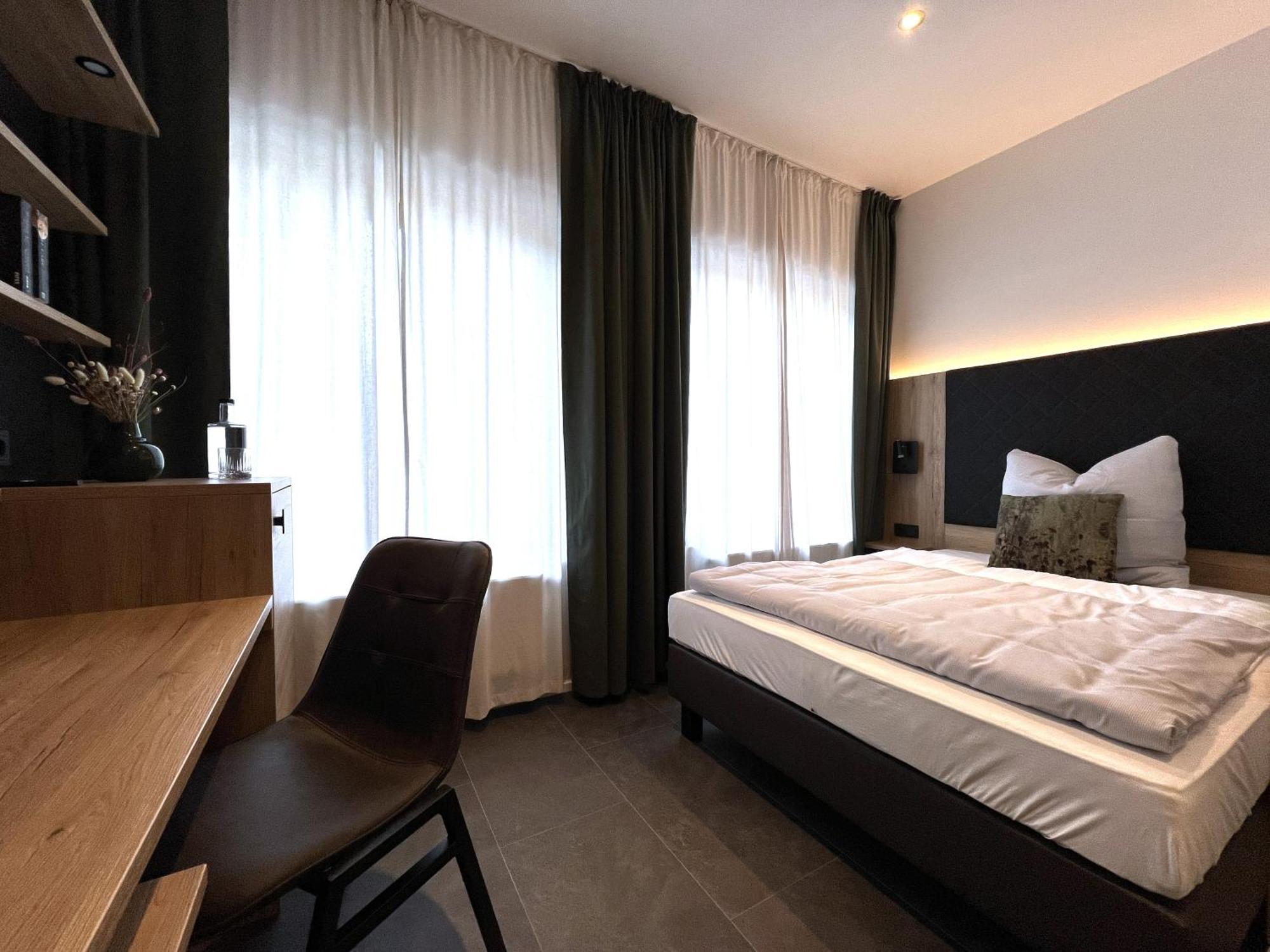 Haus Kuckenberg Hotel บัวร์ไชด์ ภายนอก รูปภาพ